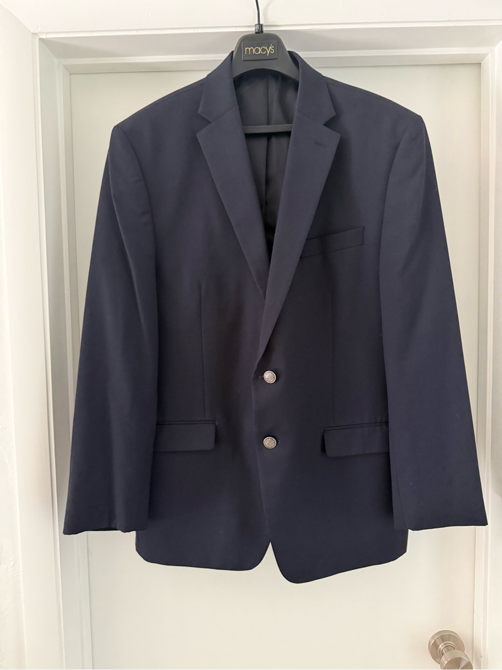 Men's Navy Blazer / Sport coat- Michael Kors. 44R Like new